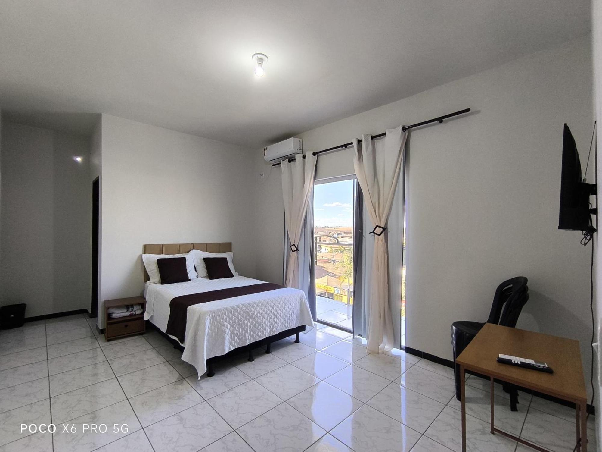Hotel Almeida Correntina Екстер'єр фото