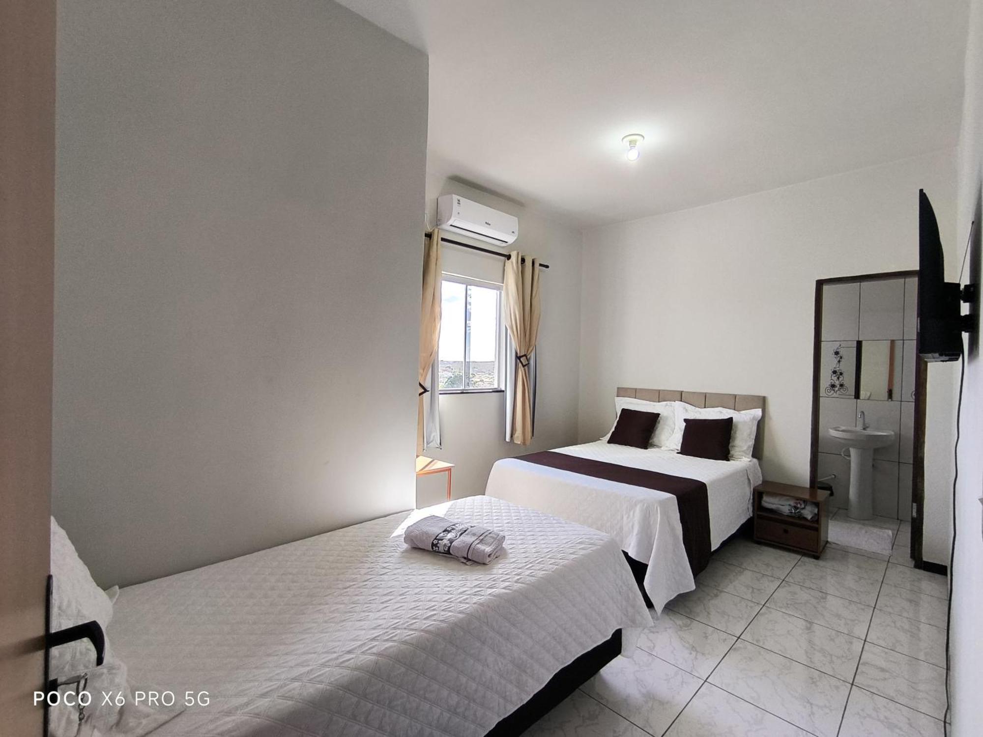 Hotel Almeida Correntina Екстер'єр фото